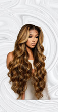 Load image into Gallery viewer, P4\27 Body Wave 250% Density Highlight Lace Front Wig